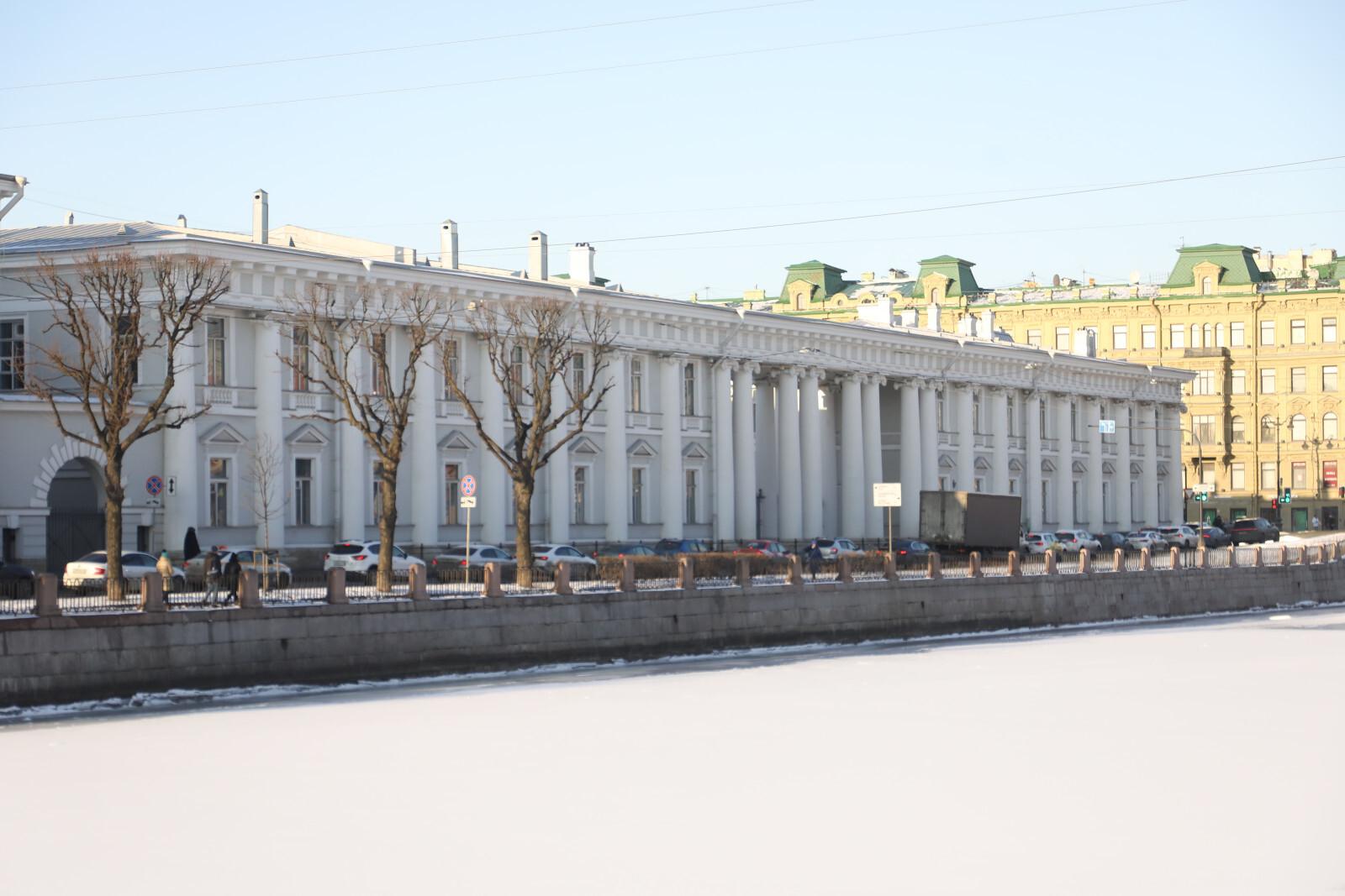 Свыше 65 старшеклассников и студентов СПО стали призерами научно-практической конференции в Петербурге