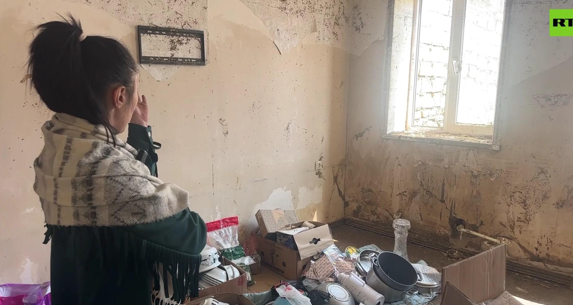 RT и певица Жасмин помогли семье, пострадавшей от наводнения в Дагестане