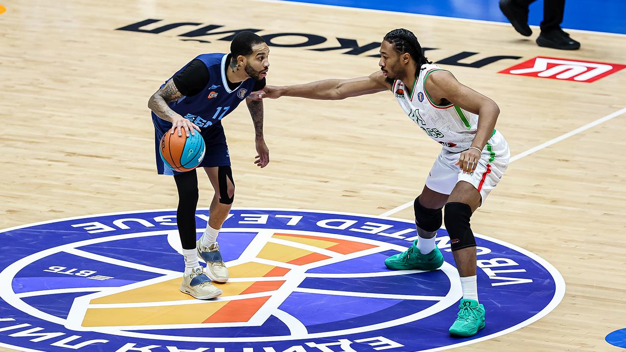 «Зенит» переиграл УНИКС в матче Единой лиги