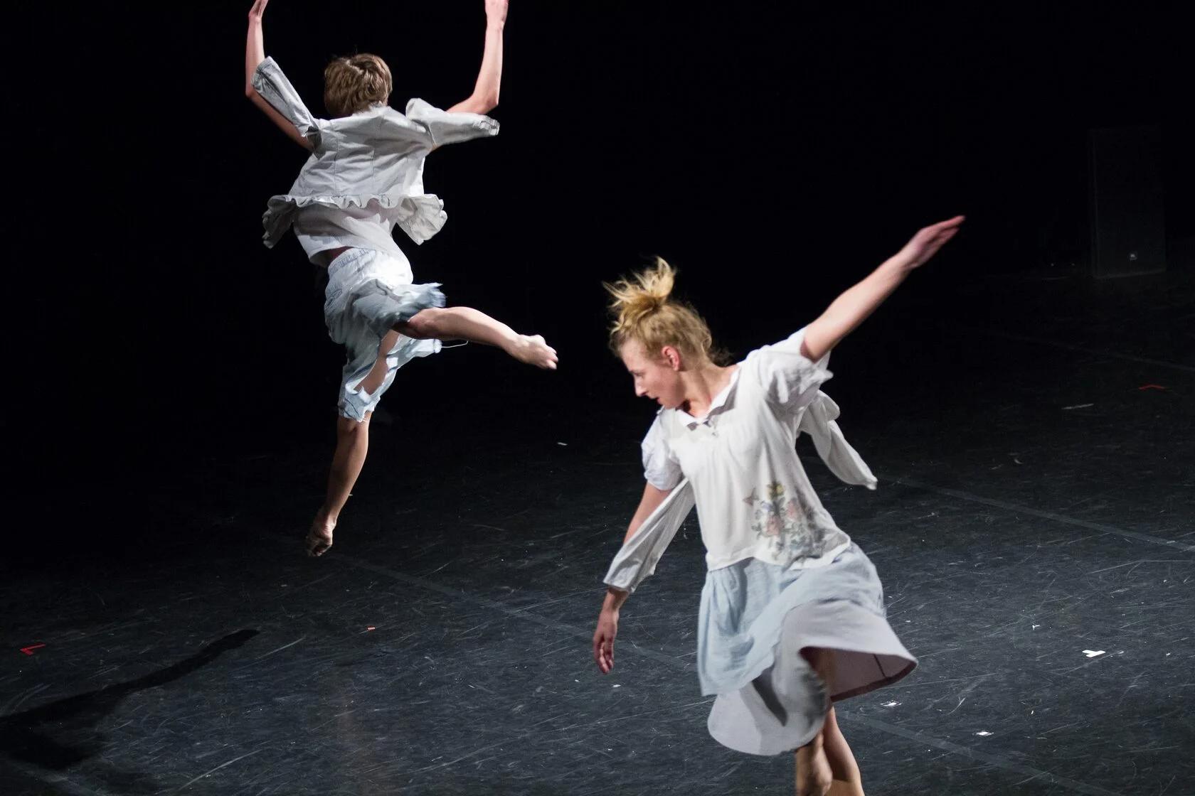 Восемь дней пластических экспериментов на фестивале «Пятилетка» пройдут в Петербурге