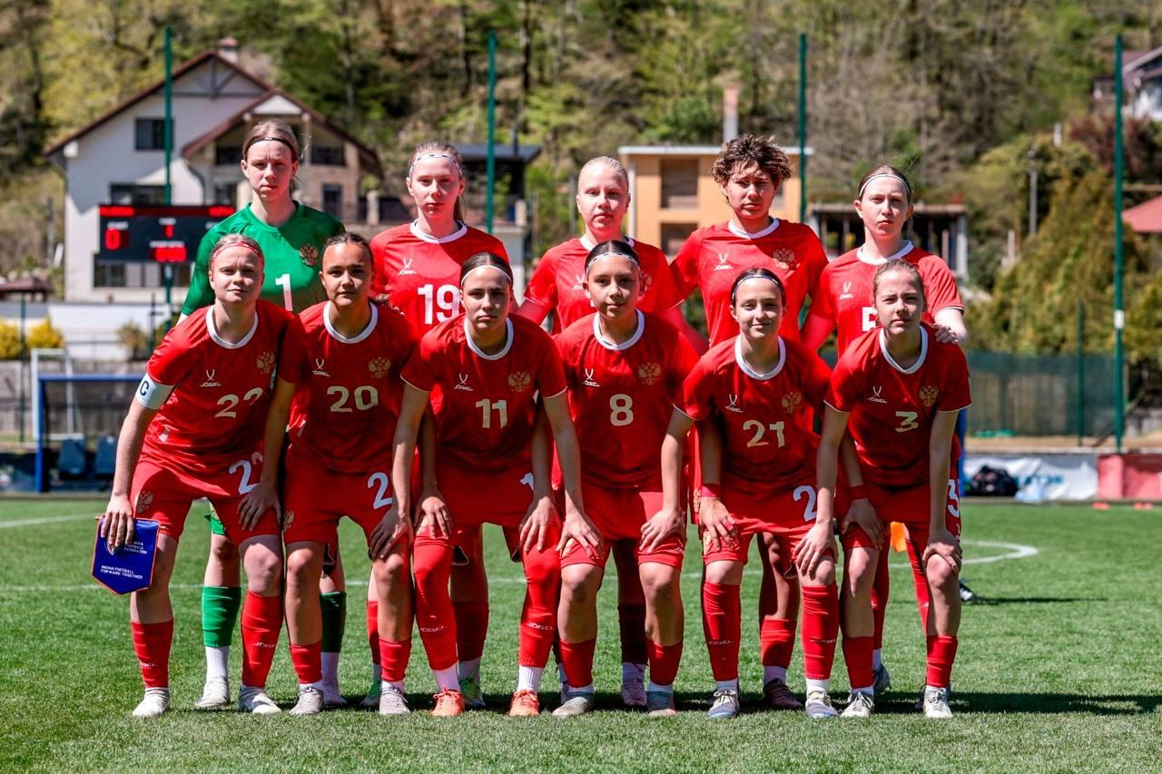 Две футболистки «Зенита» помогли женской юниорской сборной России трижды обыграть Индию