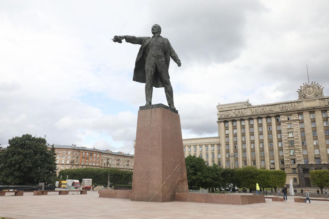 Петербуржцам напомнили самые известные ленинские места