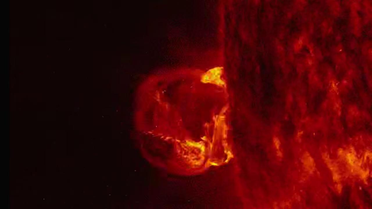 Ученые зафиксировали на Солнце вспышку высшего балла