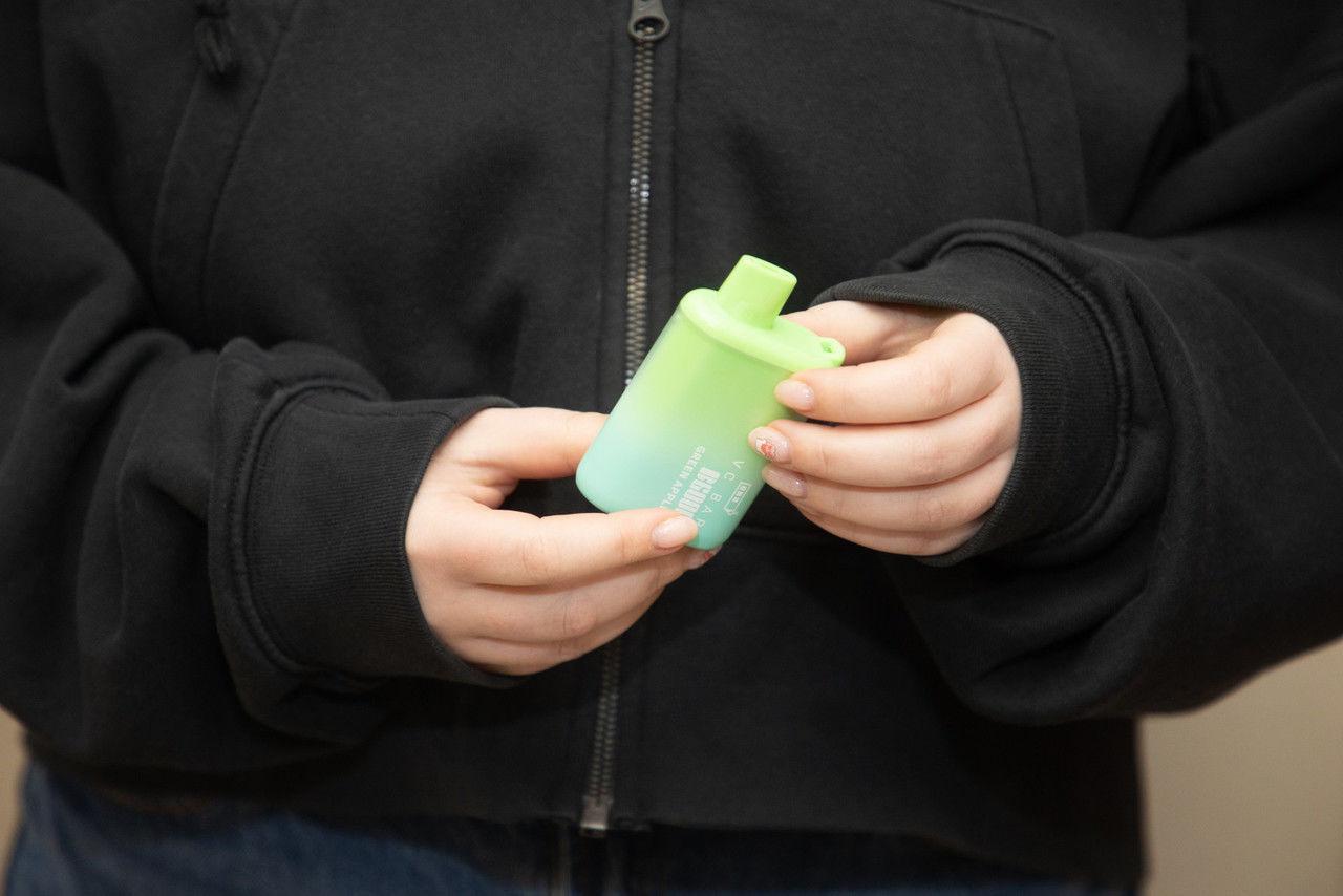 В России могут запретить вейпы, на которых есть плеер или другие развлечения