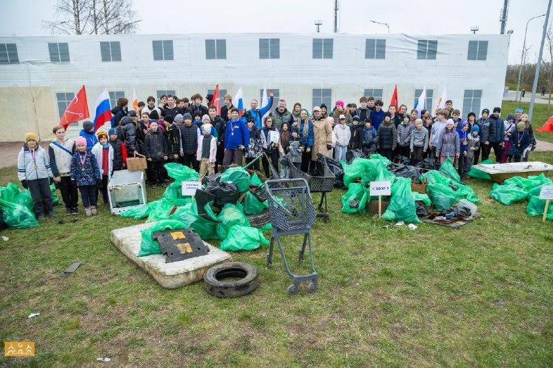 В Муринском парке прошел плоггинг-забег