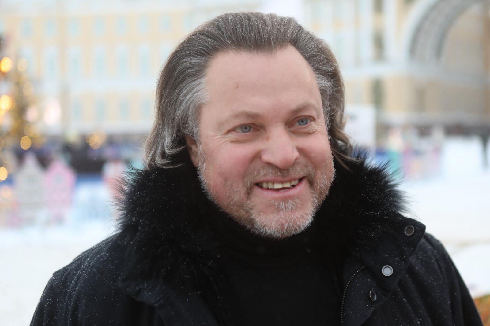 Солист Мариинского театра Василий Герелло рассказал, какую песню споет после победы «Зенита»