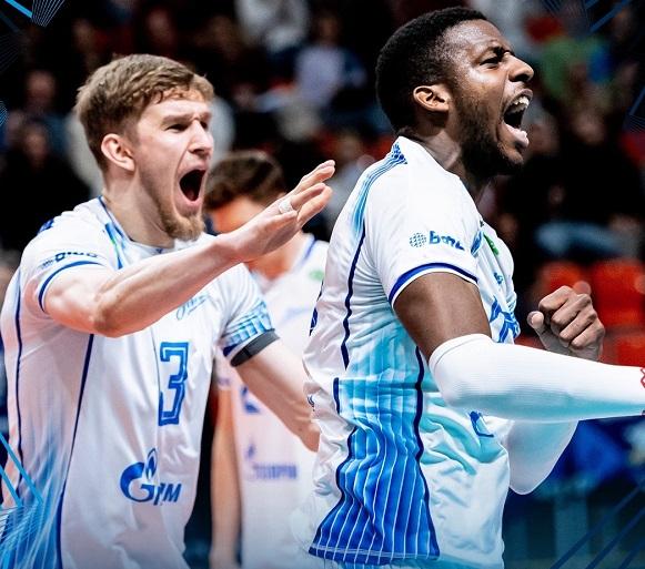 Волейбольный клуб «Зенит» победил новосибирский «Локомотив» и вышел вперед в рамках серии за бронзовые медали Суперлиги