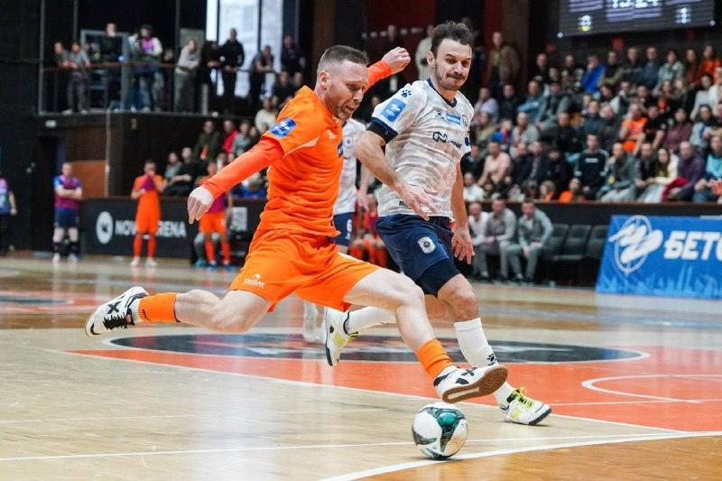 «Кристалл» досрочно завершил сезон мужской Суперлиги по футзалу