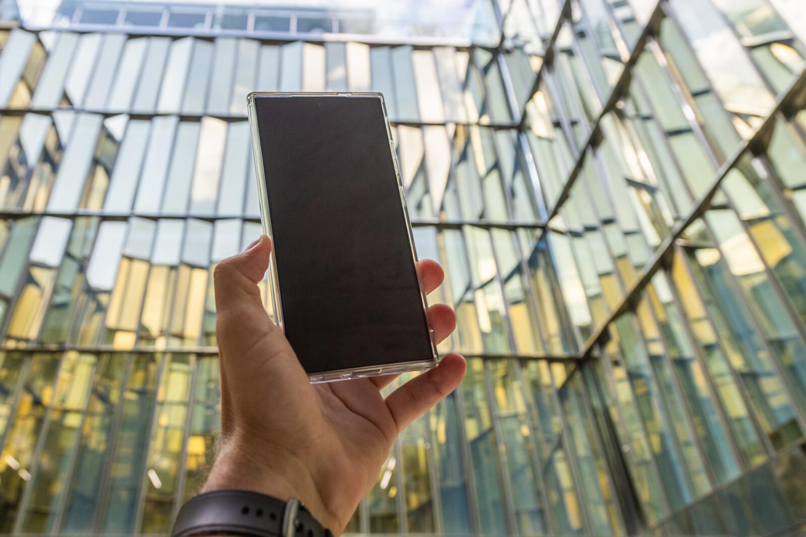 Выяснилось, как хакеры воруют деньги через бесплатный Wi-Fi