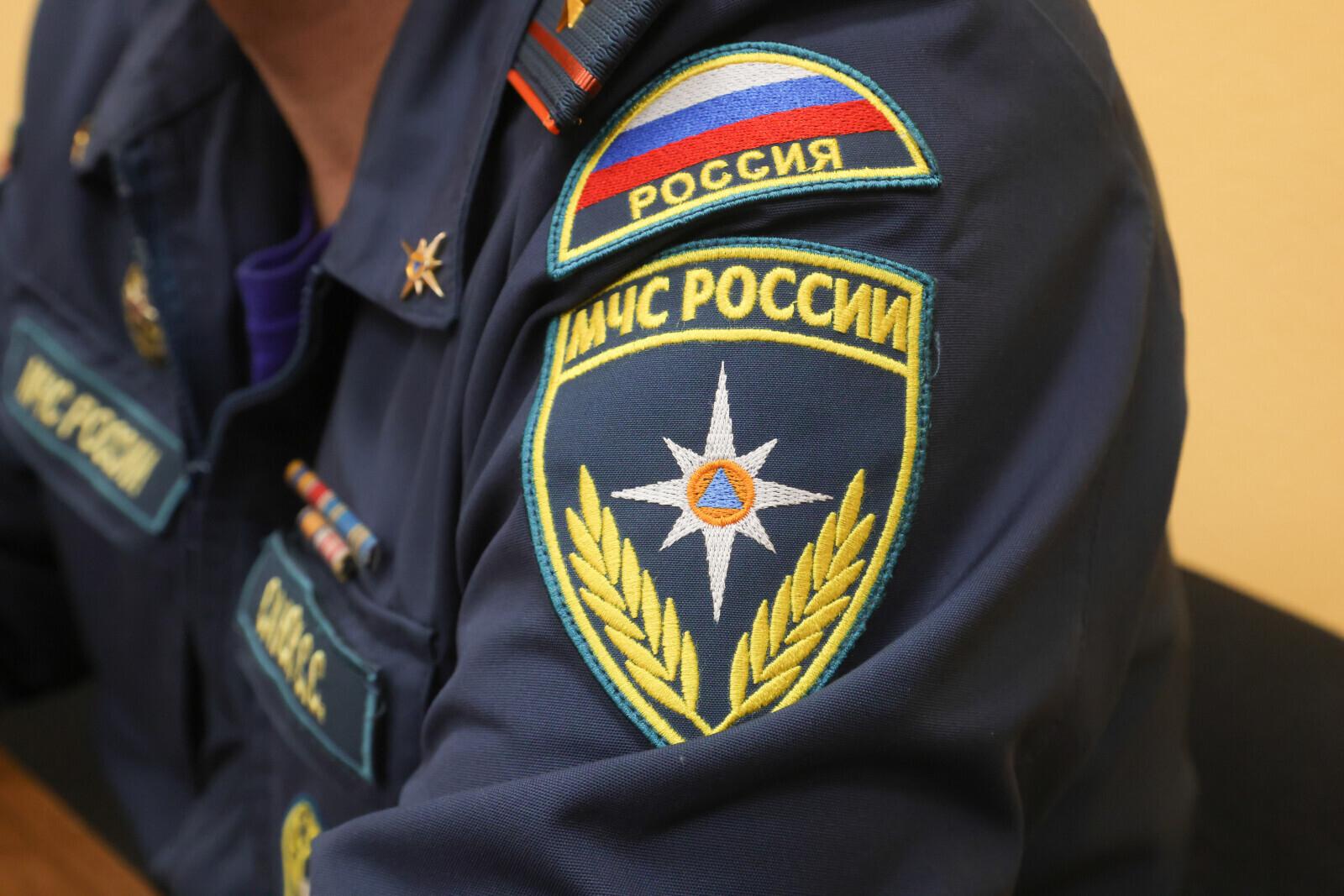 Беспилотник попал в здание в районе Мосфильмовской улицы в Москве