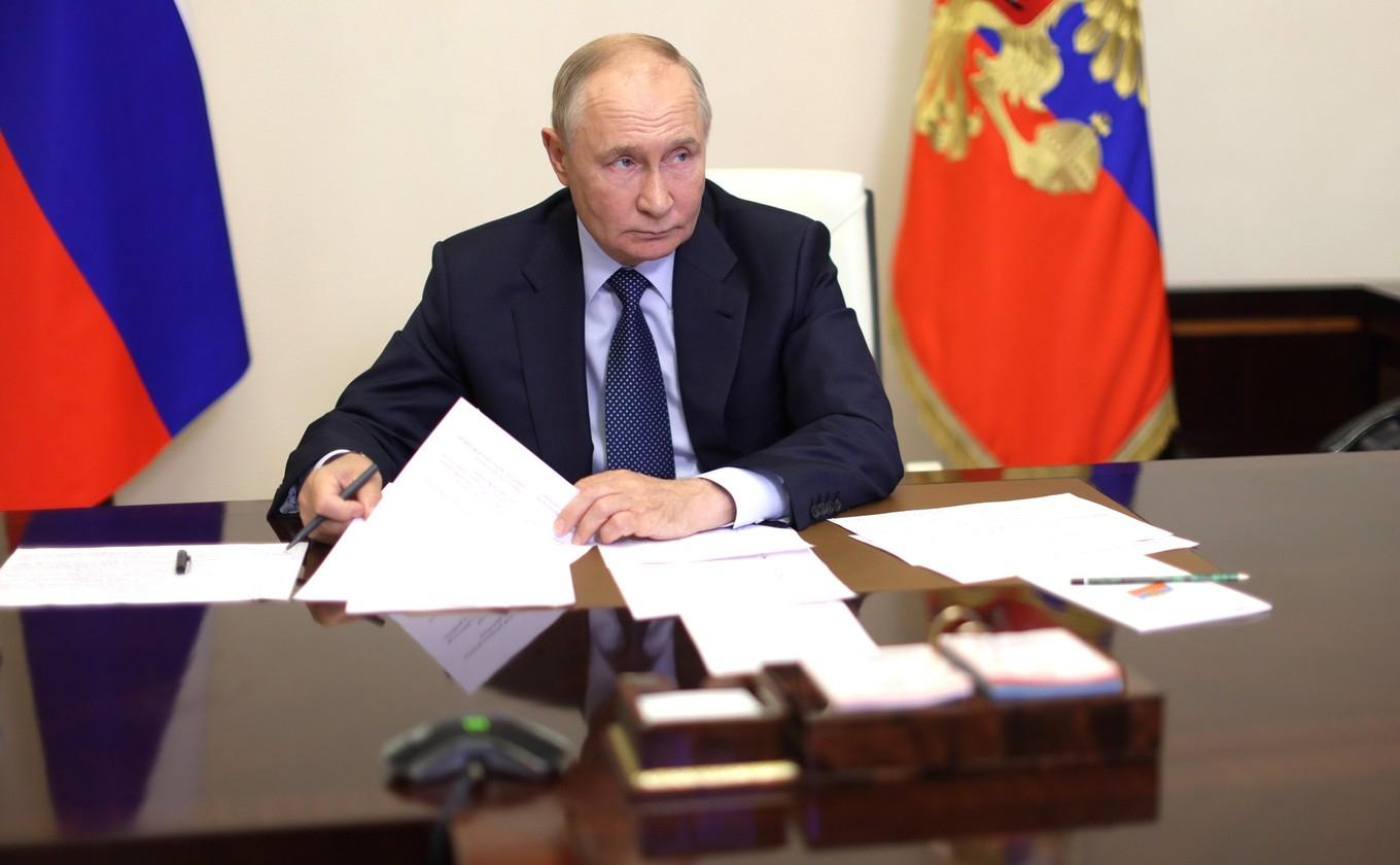 Путин назвал имя политика, который мог бы вести переговоры между Россией и Европой