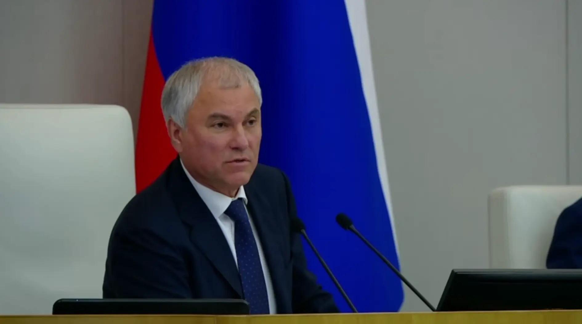 Володин призвал судить «псевдограждан», оскорбляющих ВС РФ из-за границы