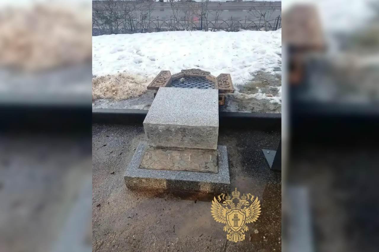Мужчина, который опрокинул «Шмеля» в Тихвине, получил обязательные работы