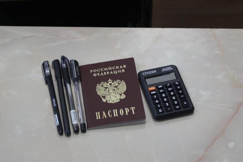Музаев: бланки с нечитаемым почерком на ЕГЭ проверят педагоги