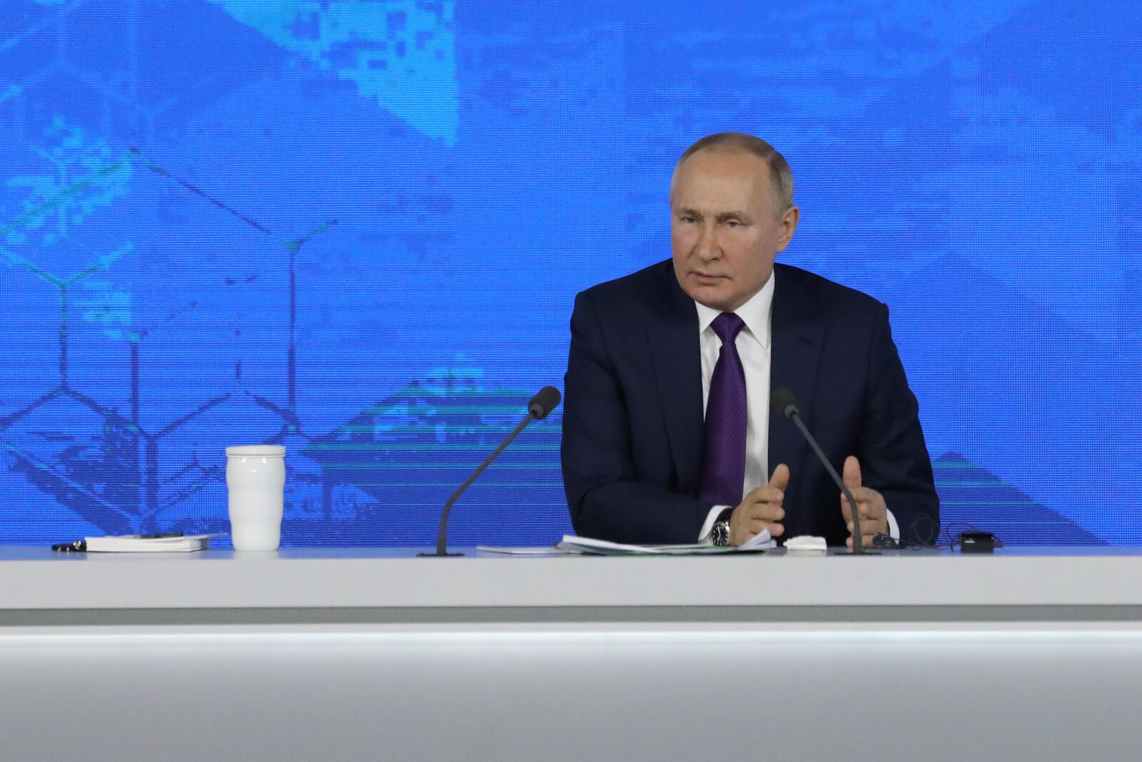 В годовщину начала ВОВ Путин возложит цветы к Могиле Неизвестного Солдата