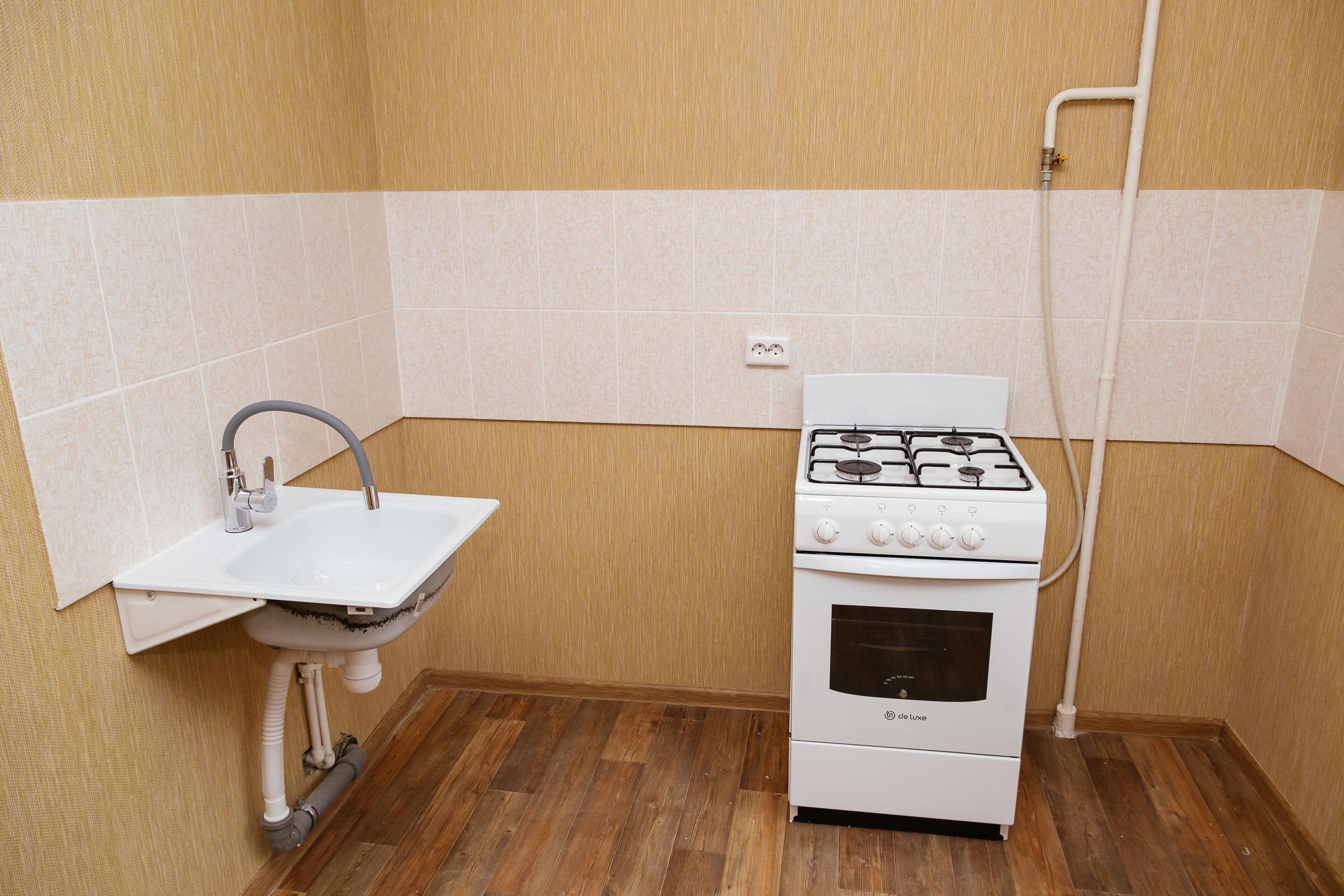 Петербург закупил более 1200 квартир для льготников