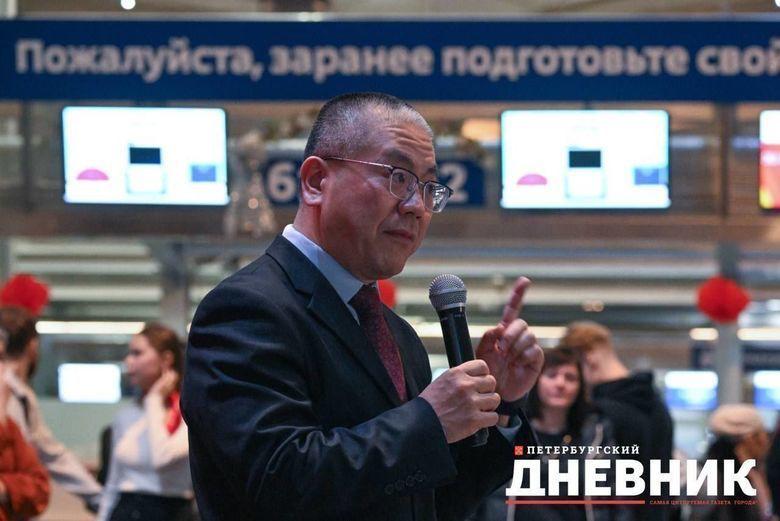 Ло Чжаньхуэй: «Китай и Россия вместе вписывают новые славные страницы в историю дружбы»