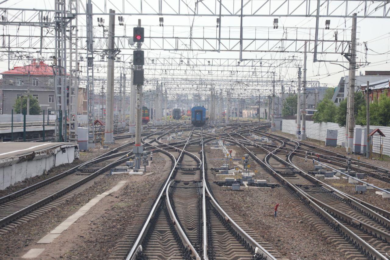 Депутаты Заксобрания Петербурга рассказали о Дне железнодорожника