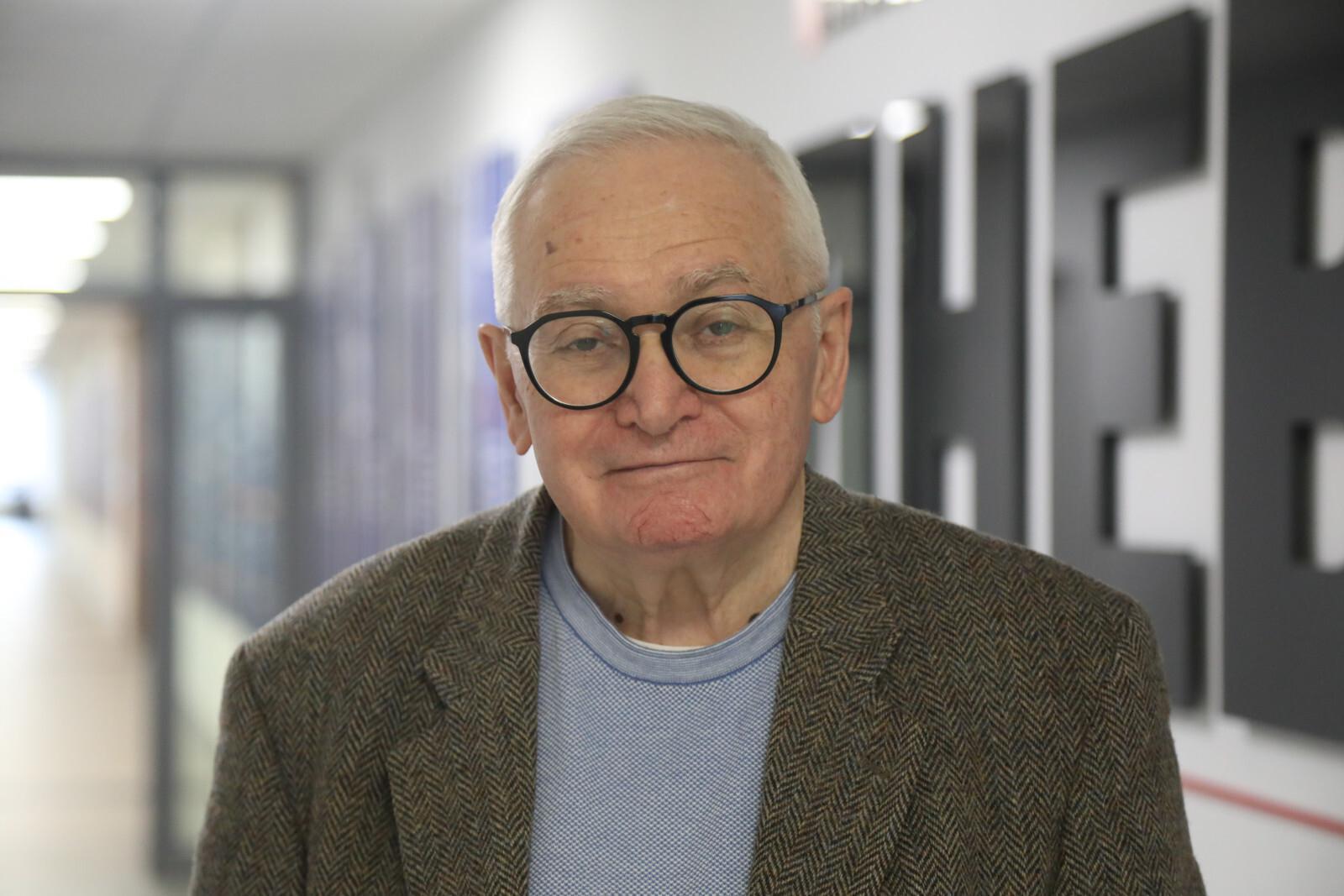 Юрий Светов: «Учитель в политике»