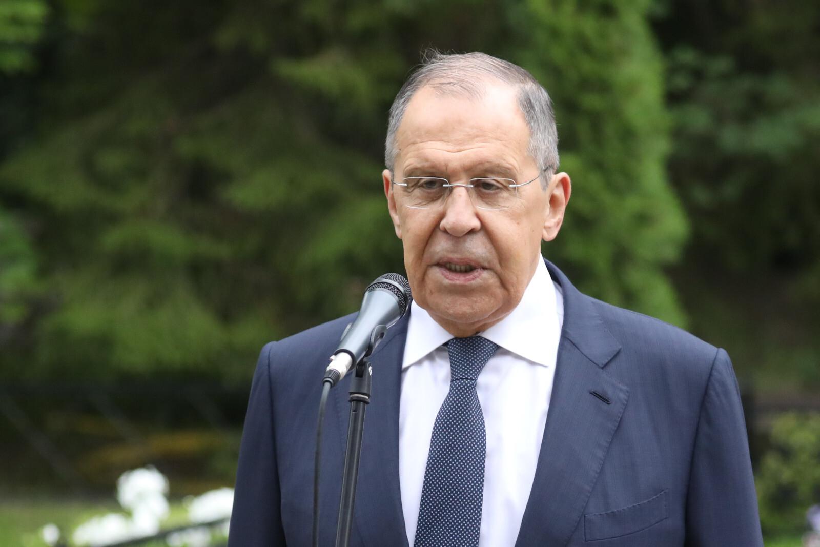 Лавров с иронией отреагировал на заявление главы МИД Японии о переговорах
