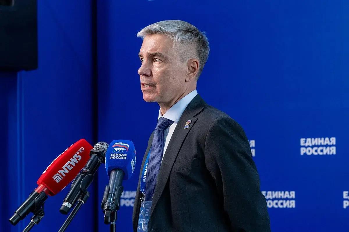 В «Единой России» выступили против усложнения ЕГЭ