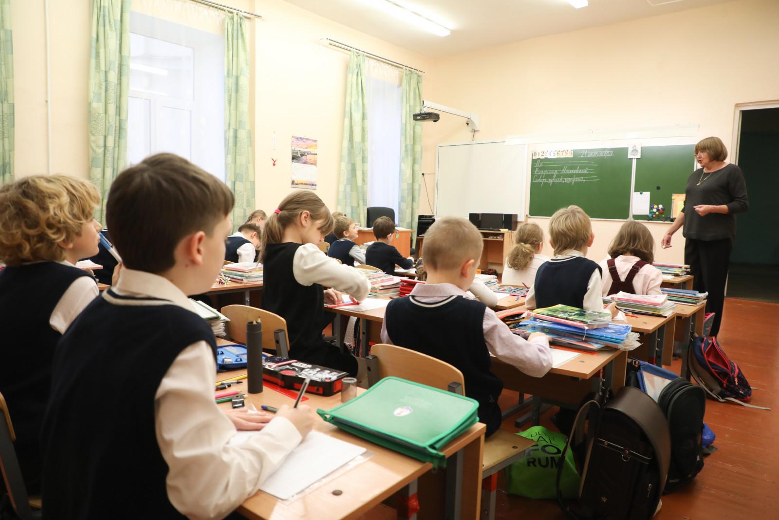 В школах Петербурга появятся уроки по искусственному интеллекту