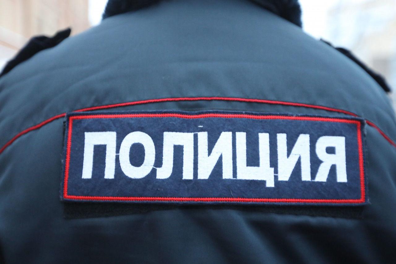Водитель электромопеда без прав пытался удрать от полицейской погони в Петербурге