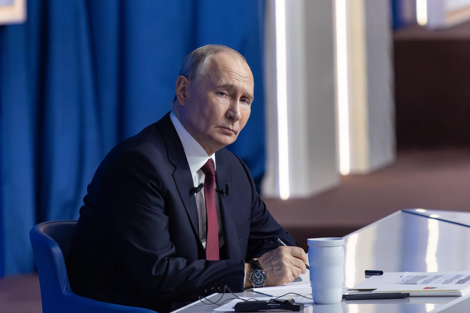 Путин заявил, что инициативный стиль лидеров пятерки ЕР – залог успеха