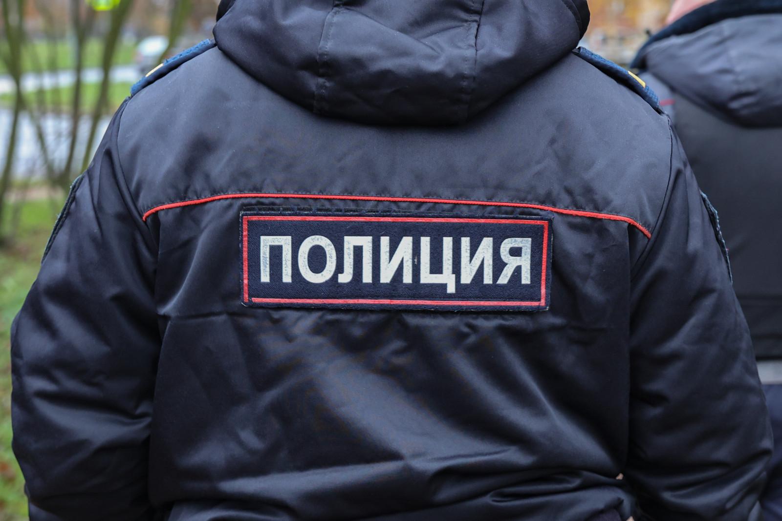 В Колпино конфликт с поножовщиной закончился убийством и двумя уголовными делами
