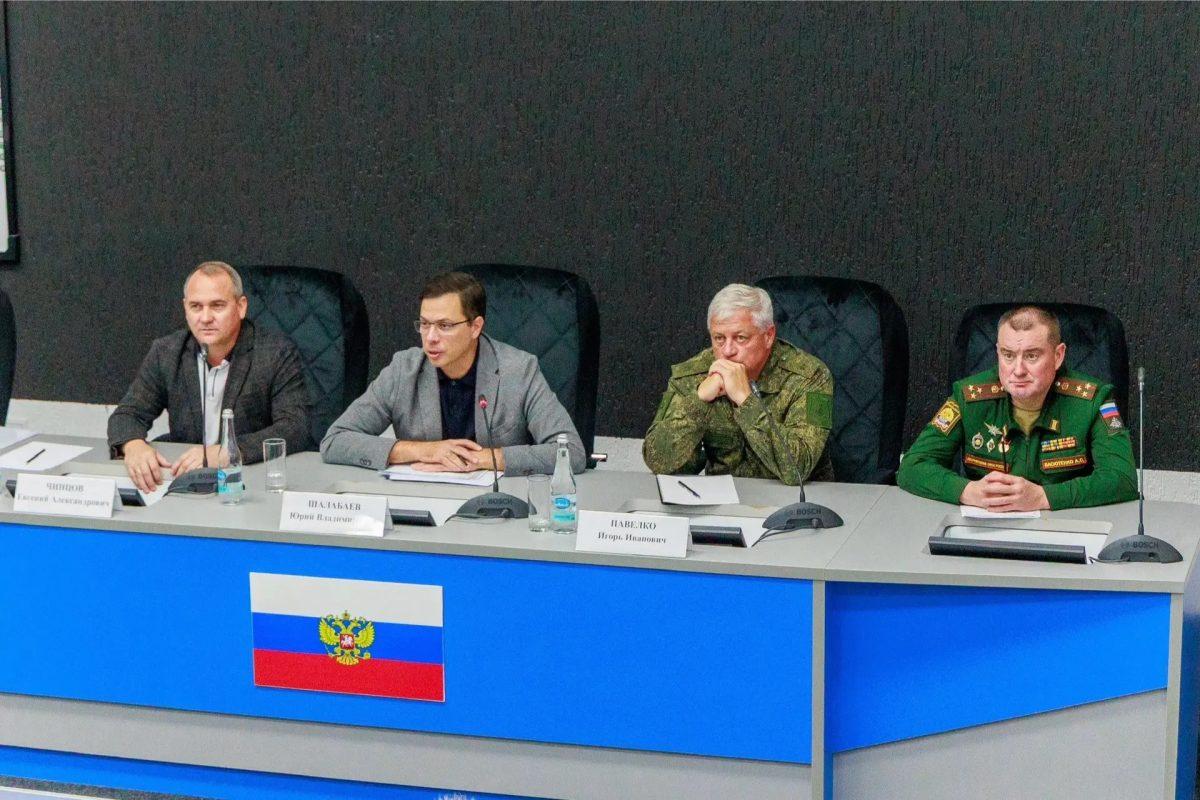 Юрий Шалабаев и Евгений Чинцов встретились с участниками спецоперации