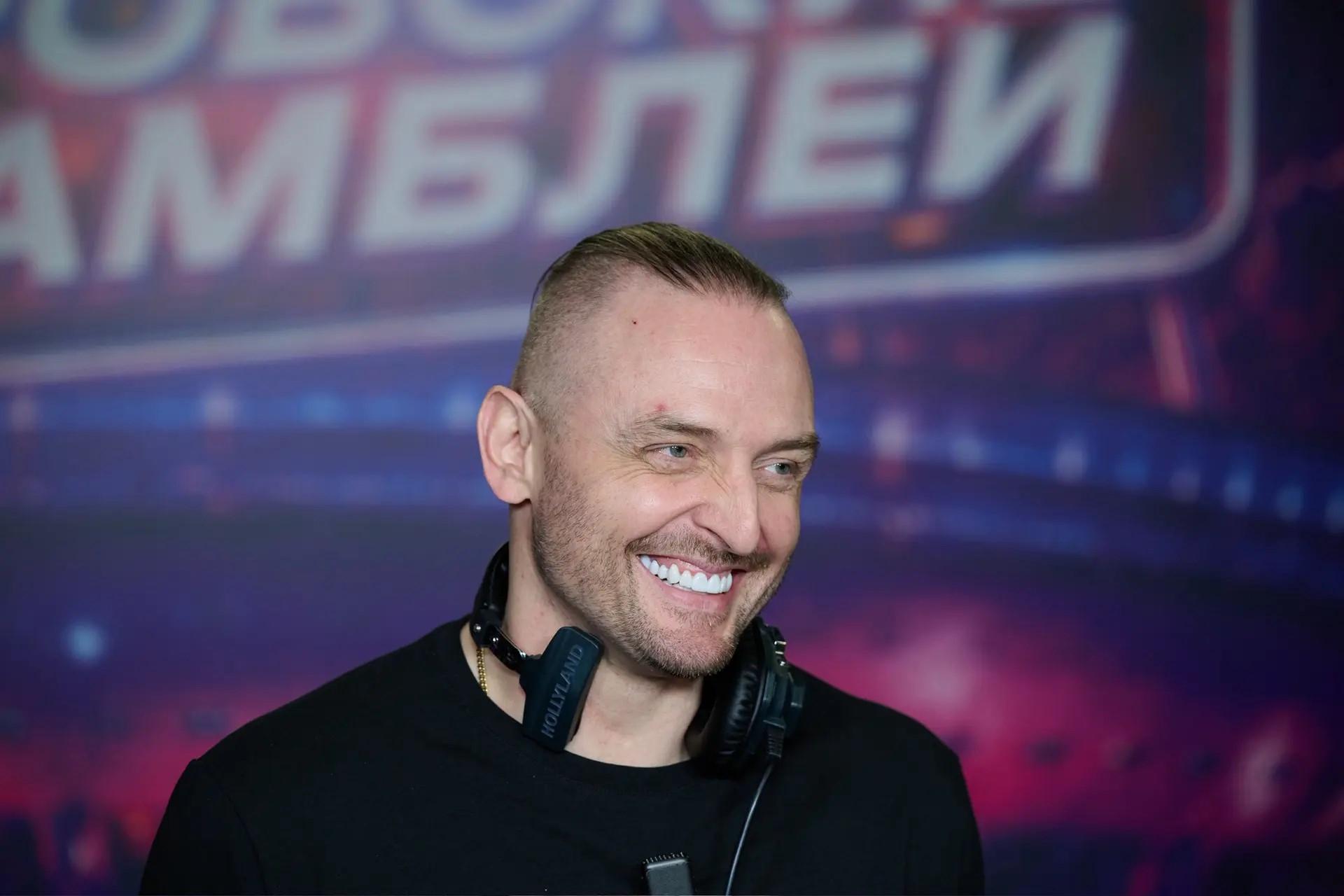 Аскольд Запашный сообщил, что находится на работе и хорошо себя чувствует