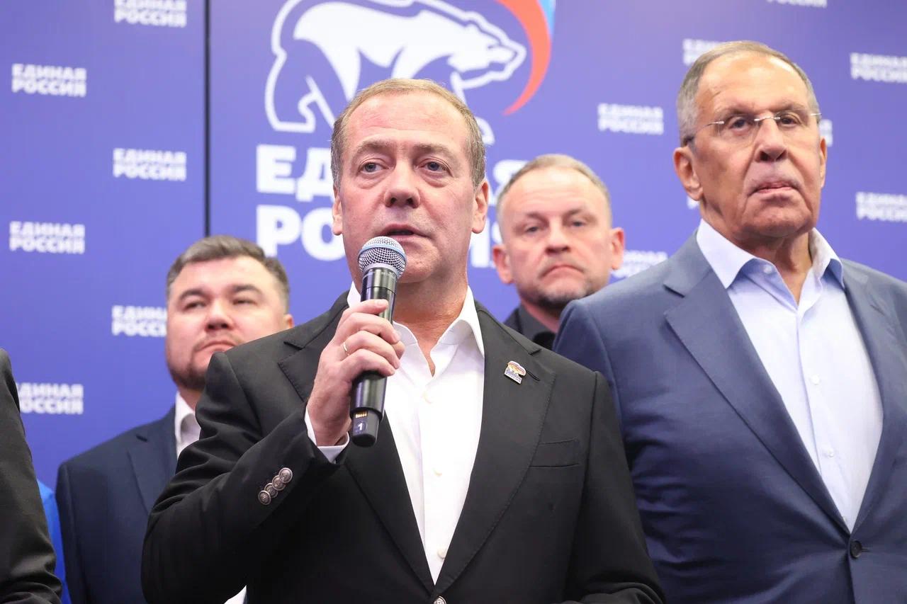 Дмитрий Медведев заявил, что граждане сохраняют доверие к «Единой России»