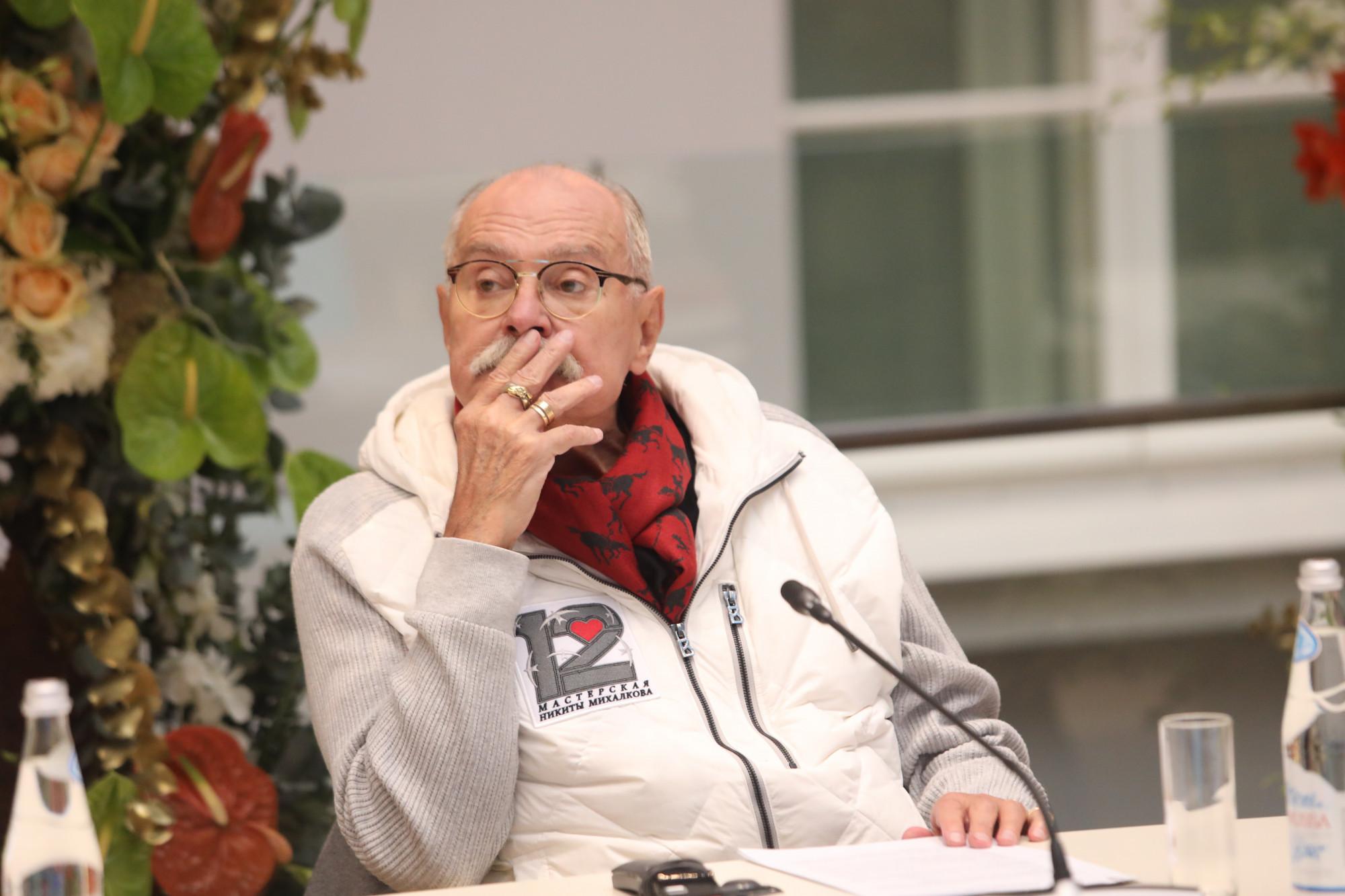 Никита Михалков высказал свое мнение о возможном концерте Канье Уэста