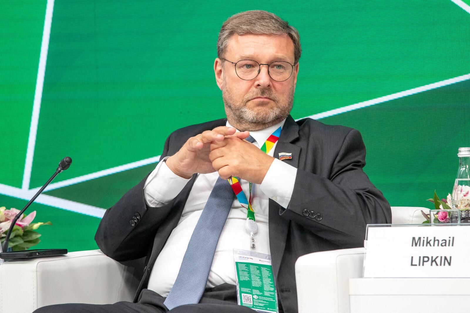 Косачев: введение виз для россиян наносит ущерб Черногории