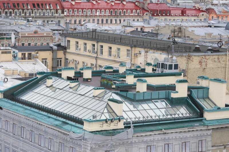В Петербурге будут судить организатора незаконных экскурсий по крышам