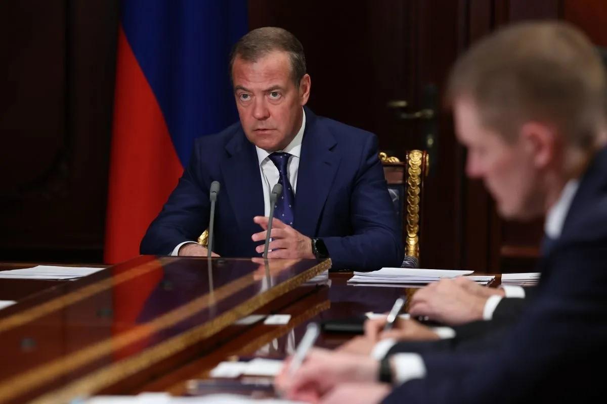Медведев: «Единая Россия» поддержит проект бюджета в первом чтении