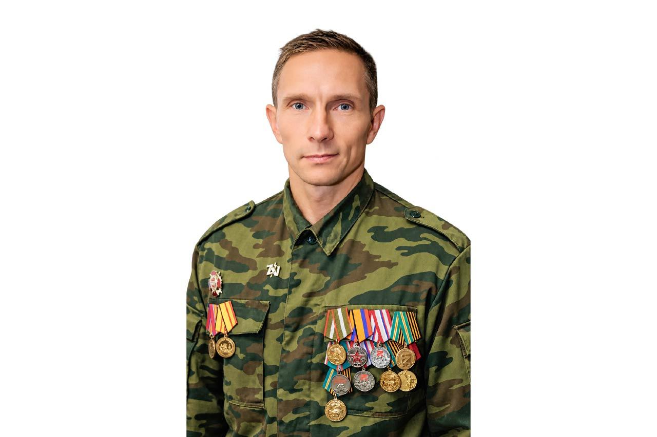 Четверо петербуржцев удостоились нагрудного знака «Доброволец России»